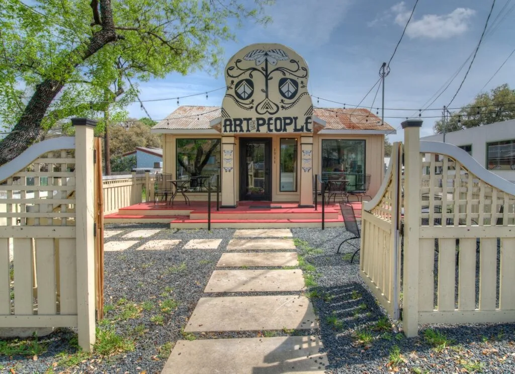 Art_For_The_People_Gallery
